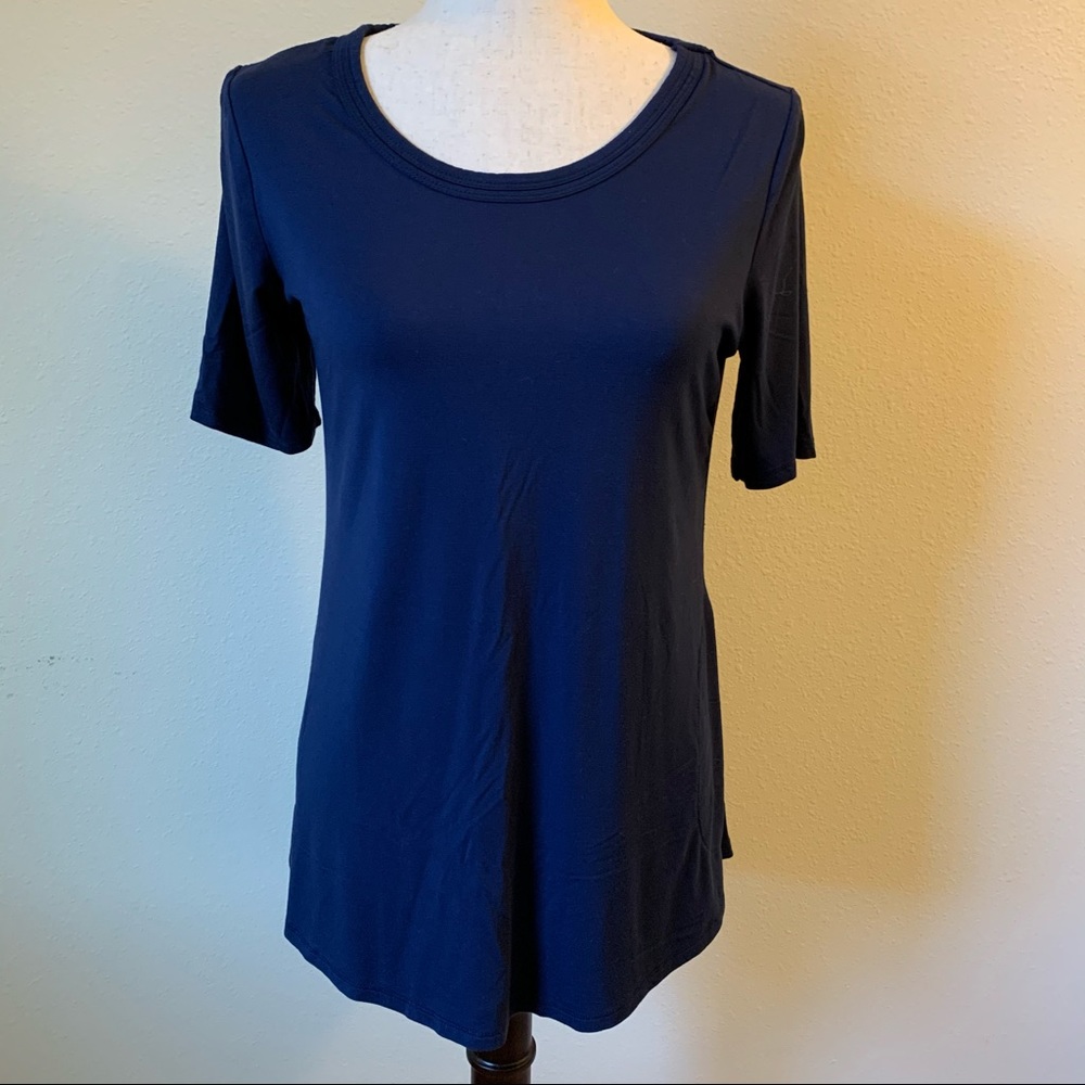 LOGO Lori Goldstein Eggplant SS tunic Pockets S